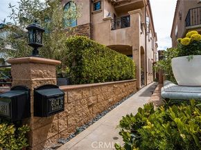 604 Marigold Avenue B, Corona Del Mar (newport Beach) CA 92625