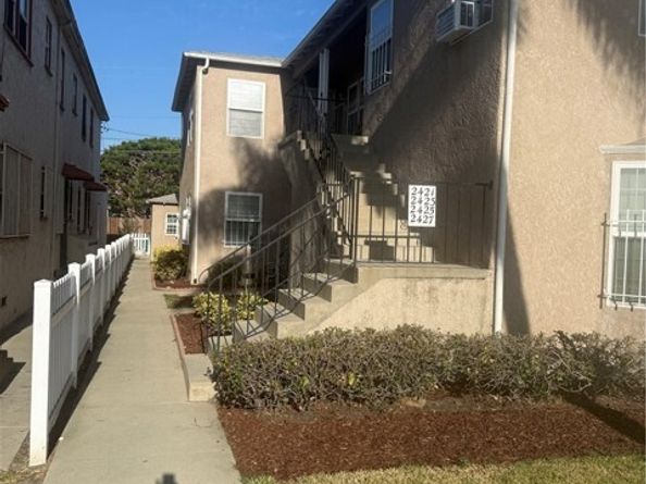 2421 Magnolia, Long Beach CA 90806