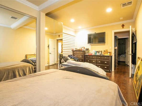 536 E Cedar Avenue, Burbank CA 91501
