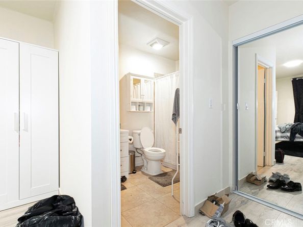 536 E Cedar Avenue, Burbank CA 91501