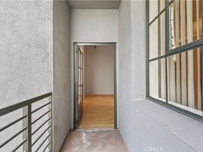 420 S San Pedro Street 329, Los Angeles CA 90013