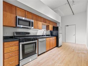 420 S San Pedro Street 329, Los Angeles CA 90013