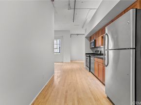 420 S San Pedro Street 329, Los Angeles CA 90013