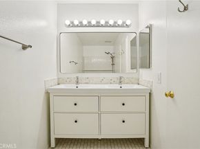 11300 Foothill Blvd 97, Sylmar CA 91342