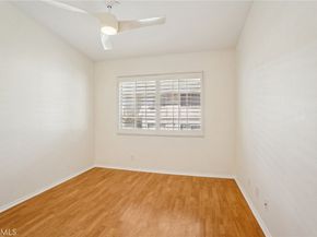 11300 Foothill Blvd 97, Sylmar CA 91342