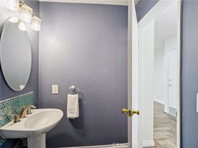 11300 Foothill Blvd 97, Sylmar CA 91342