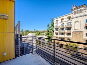 217 S Marengo 304, Pasadena CA 91101