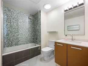 217 S Marengo 304, Pasadena CA 91101