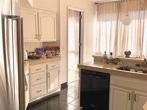 222 Monterey Road 104, Glendale CA 91206