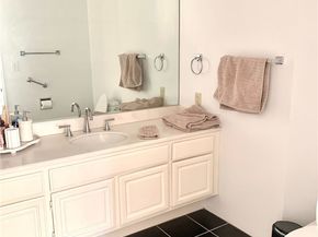 222 Monterey Road 104, Glendale CA 91206