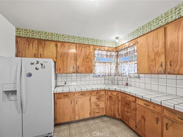 1514 N Pleasant Avenue, Ontario CA 91764