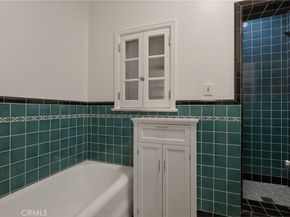 1345 N Hayworth 2, West Hollywood CA 90046