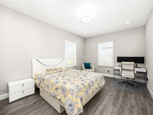 432 S Alhambra A, Monterey Park CA 91755