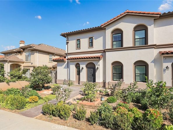 432 S Alhambra A, Monterey Park CA 91755