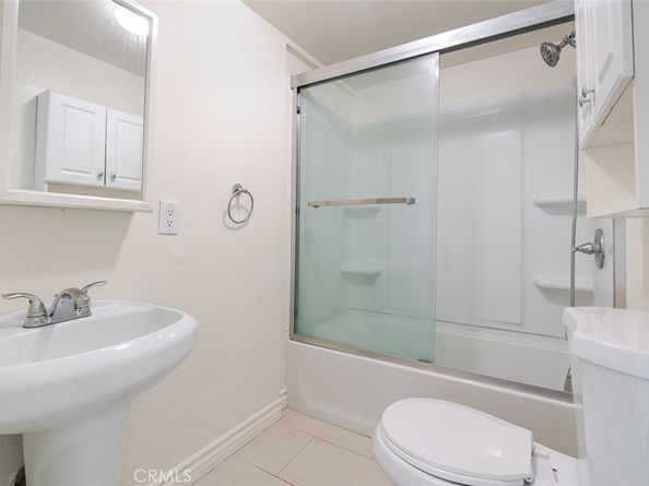 7049 Milton Avenue, Whittier CA 90602