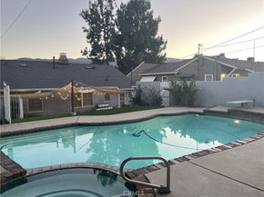 2619 Mary Street, La Crescenta CA 91214