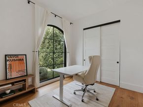 5142 Brynhurst Avenue, Los Angeles CA 90043