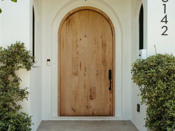5142 Brynhurst Avenue, Los Angeles CA 90043