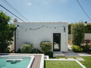 5142 Brynhurst Avenue, Los Angeles CA 90043