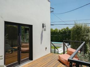 5142 Brynhurst Avenue, Los Angeles CA 90043