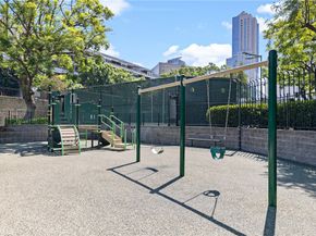 800 W 1st Street 2206, Los Angeles CA 90012