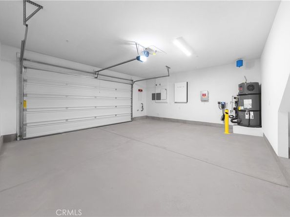 422 Lobata, Irvine CA 92618