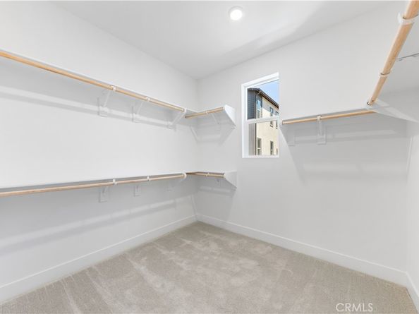 422 Lobata, Irvine CA 92618