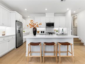 422 Lobata, Irvine CA 92618