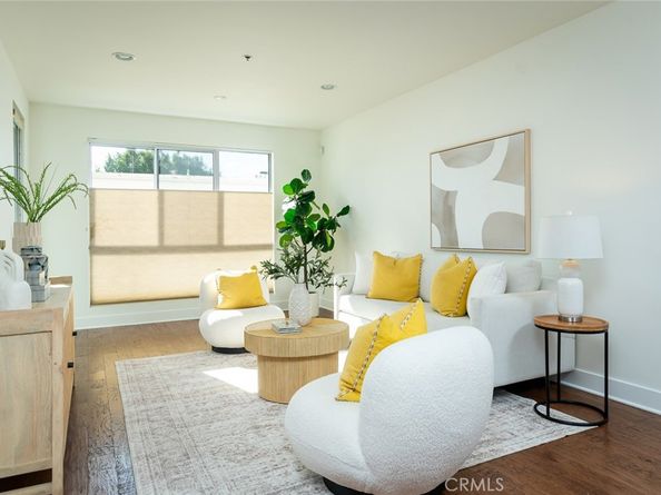 817 N ALFRED Street 205, Los Angeles CA 90069