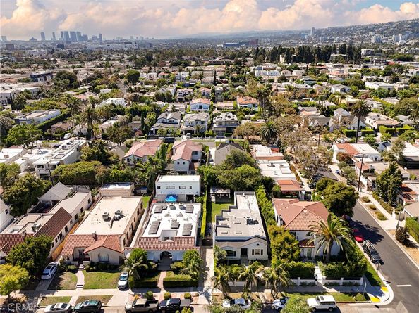 543 N Gardner Street, Los Angeles CA 90036