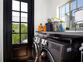 543 N Gardner Street, Los Angeles CA 90036