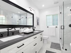 543 N Gardner Street, Los Angeles CA 90036