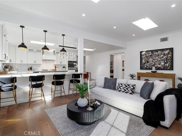 543 N Gardner Street, Los Angeles CA 90036