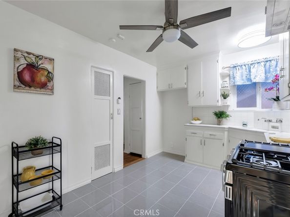 1527 N Avon Street, Burbank CA 91505