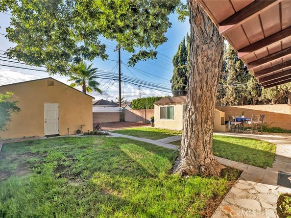 1527 N Avon Street, Burbank CA 91505