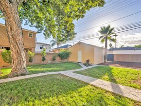 1527 N Avon Street, Burbank CA 91505