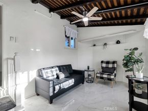 1527 N Avon Street, Burbank CA 91505