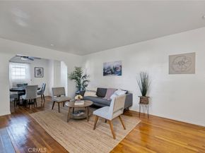 1527 N Avon Street, Burbank CA 91505