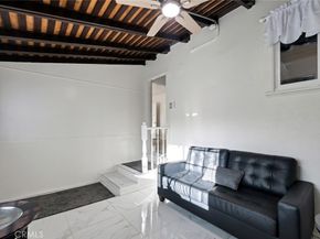 1527 N Avon Street, Burbank CA 91505