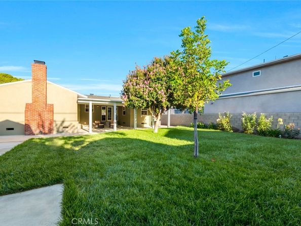 1501 N Catalina Street, Burbank CA 91505