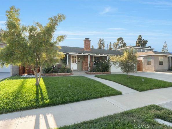 1501 N Catalina Street, Burbank CA 91505