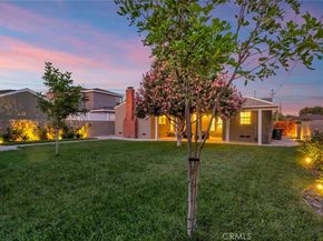 1501 N Catalina Street, Burbank CA 91505