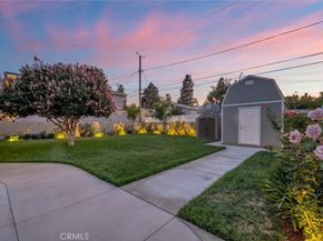 1501 N Catalina Street, Burbank CA 91505