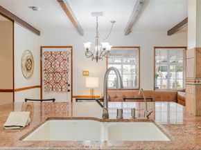835 N Lincoln Street, Burbank CA 91506