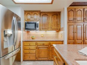 835 N Lincoln Street, Burbank CA 91506