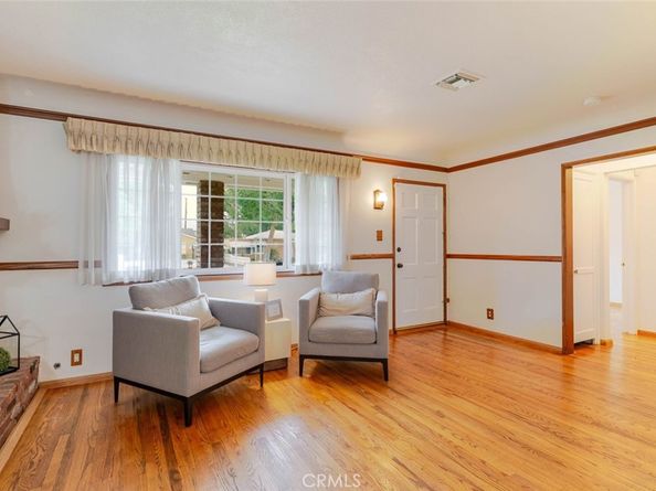 835 N Lincoln Street, Burbank CA 91506