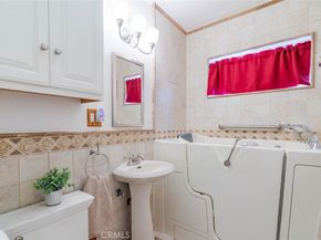 835 N Lincoln Street, Burbank CA 91506