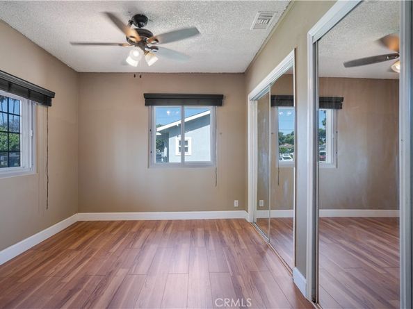400 E Buckthorn Street, Inglewood CA 90301
