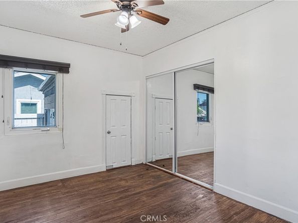 400 E Buckthorn Street, Inglewood CA 90301
