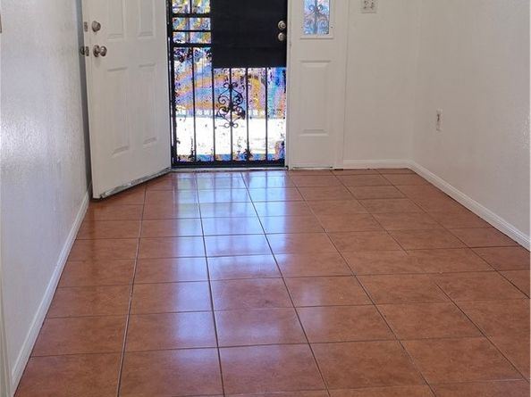 10868 Weigand Avenue, Los Angeles CA 90059